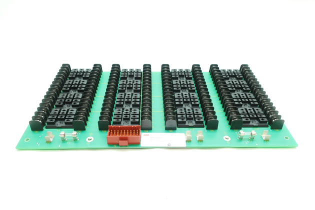 ABB HEDT300254R1 ED1790 Processor Module Advanced Industrial Control Solutions - Image 2