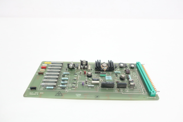 GE IC693MDL940D Advanced Relay Output Module for Industrial Control Systems - Image 2