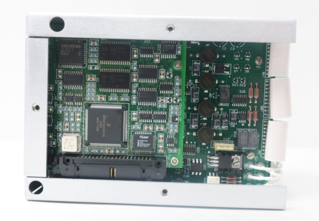 ABB DO840 24V S/R Digital Output Module with 16 Channels, Designed for Industrial Control Applications - Image 2