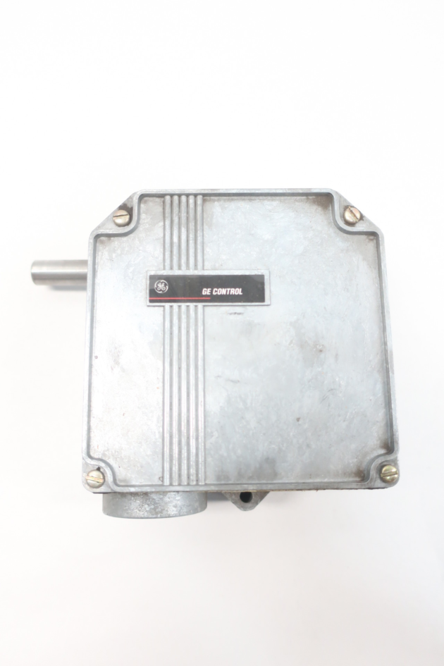 GE t60-n-20 transformer management relay - Image 2
