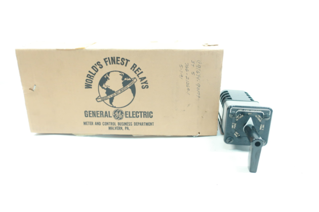 GE IC200CHS002M Industrial Control Module by GE-FANUC - Image 2