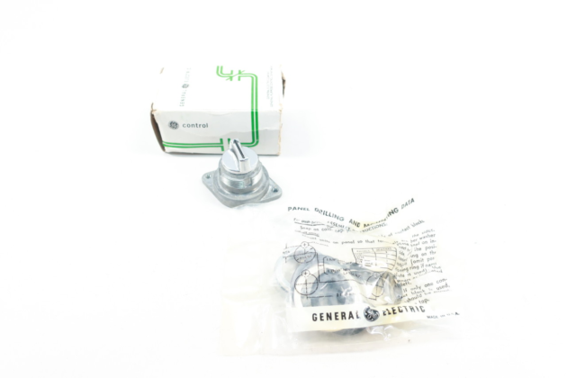 GE B30N03HKF8NH6TL8NN6US8NUS8NUXXWXX Bus Differential Relay - Image 2